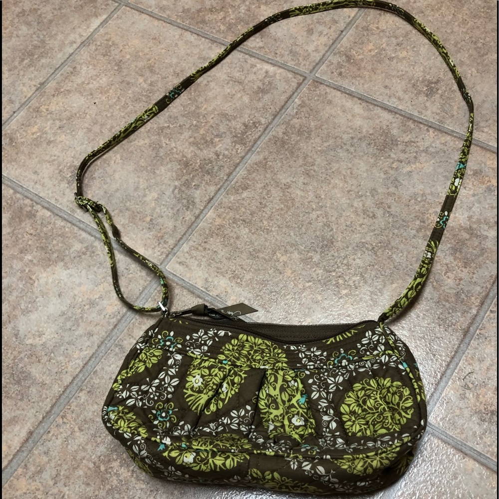 Small Vera Bradley crossbody clutch